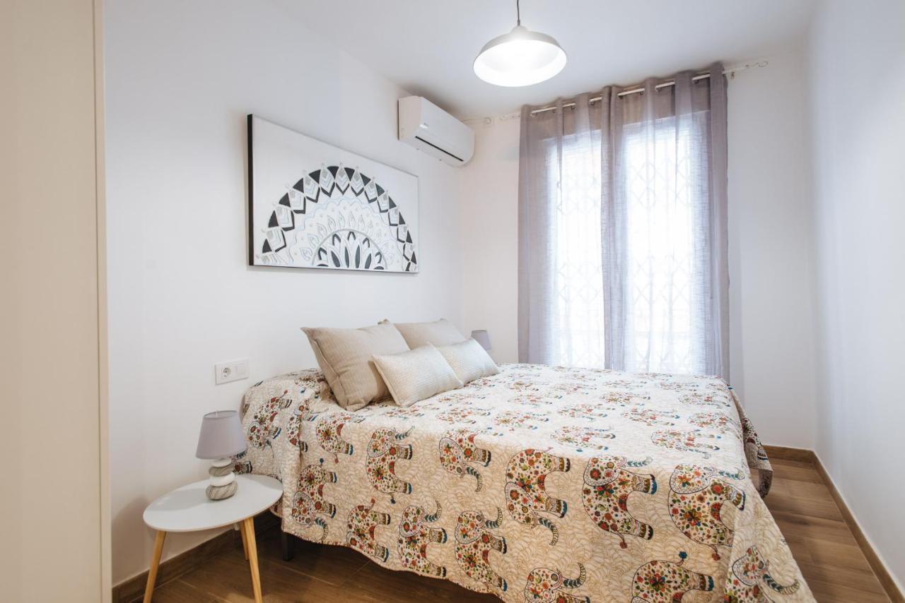 El Apartamento Del Reloj De Sol Sevilla Exteriér fotografie